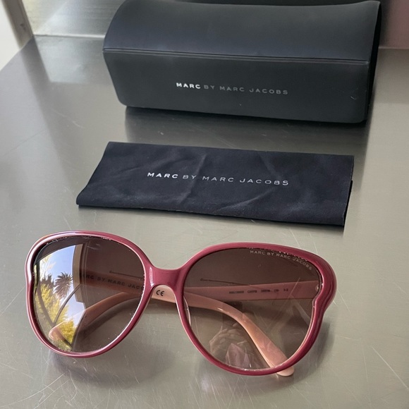 Marc by Marc Jacobs Sunglasses - Picture 9 of 9